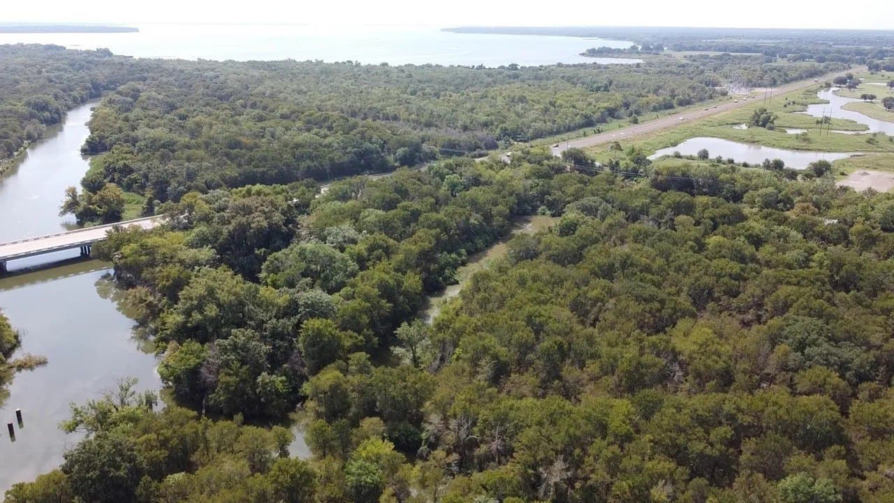 35.84 acres in Kaufman County - photo 2