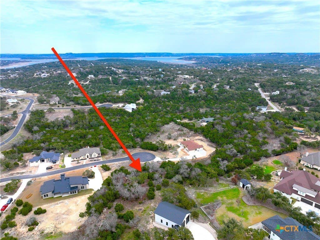 1.01 acres in Comal County - photo 6