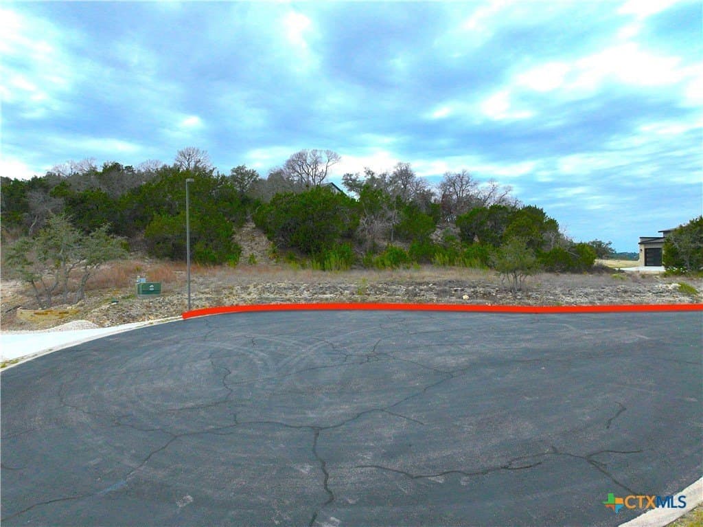 1.01 acres in Comal County - photo 11