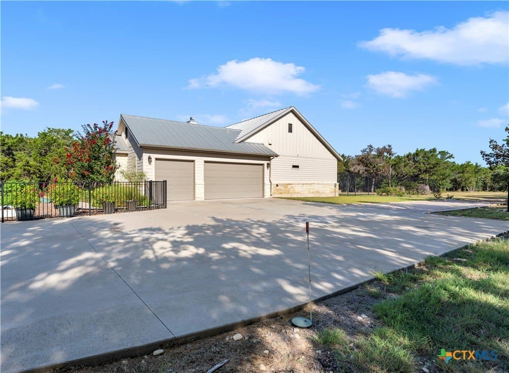 10 acres in Burnet County - photo 40