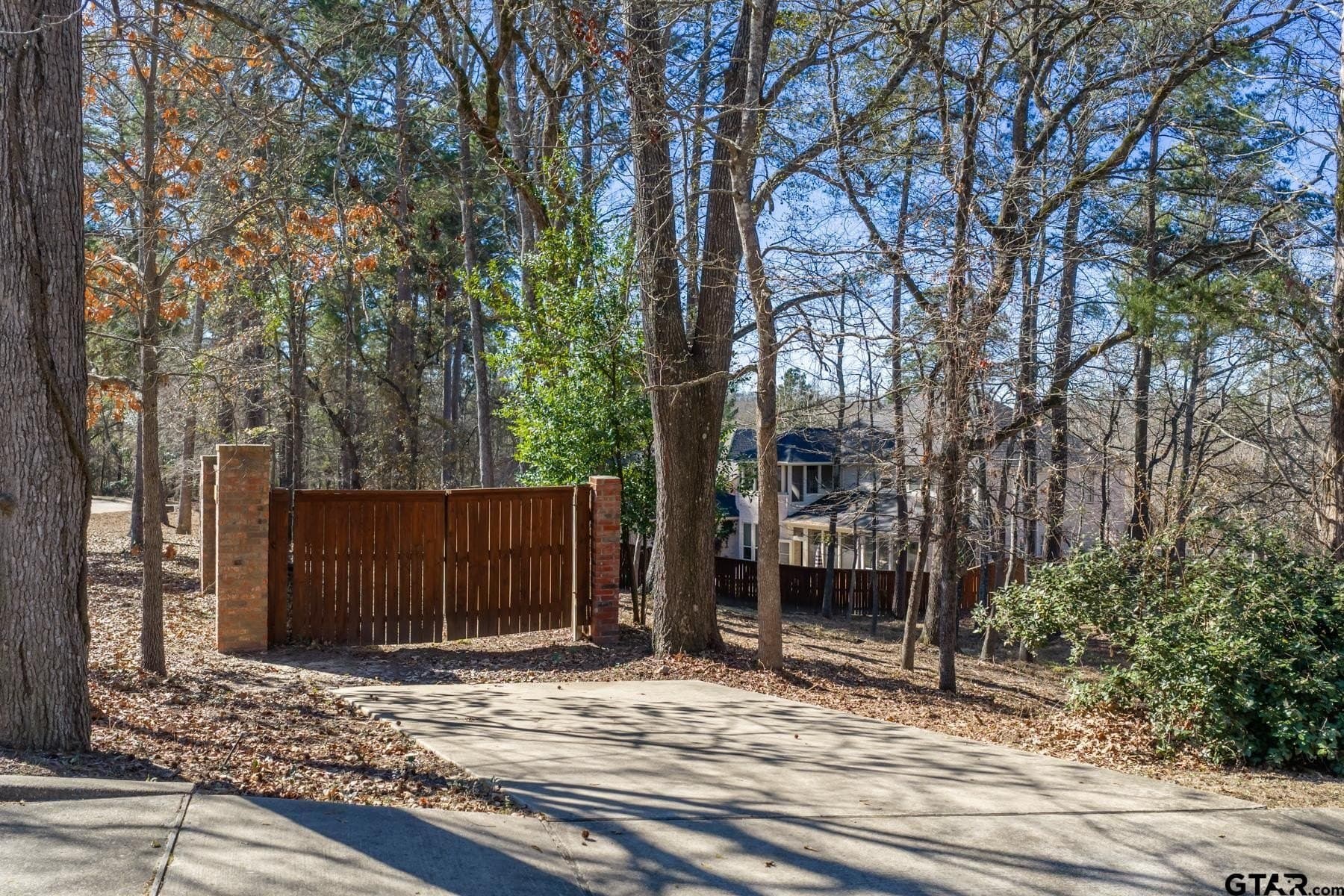 0.28 acres in Smith County - photo 7