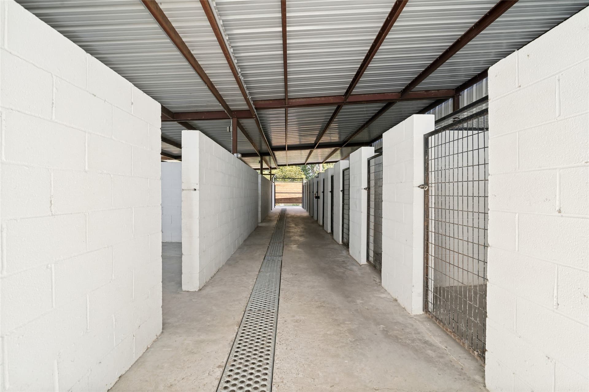 5.28 acres in Rockwall County - photo 35