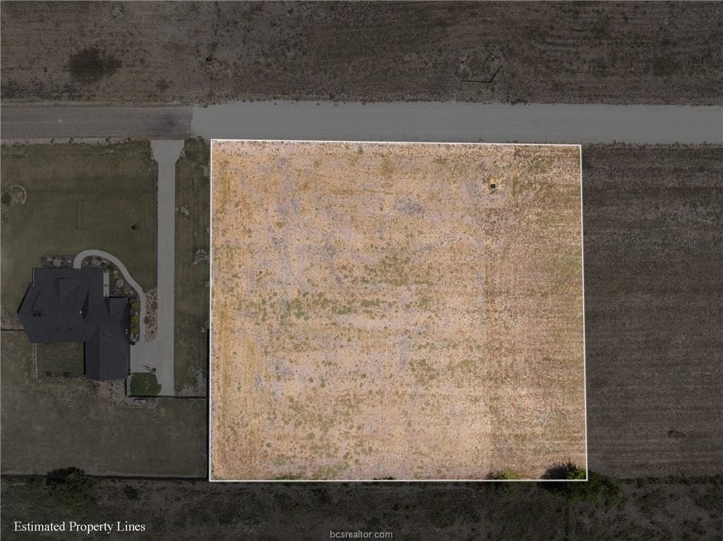 1.04 acres in Burleson County - photo 3