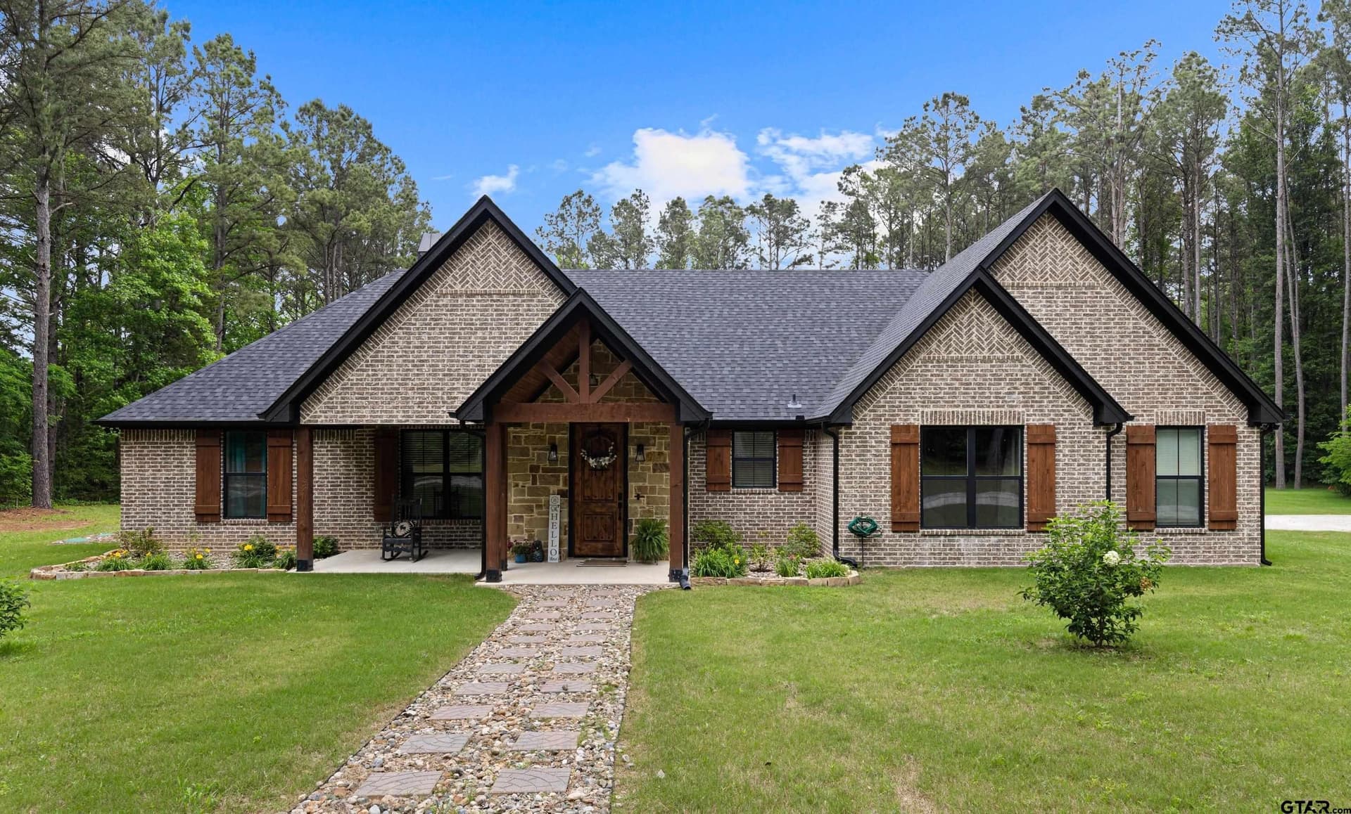 10.3 acres in Upshur County