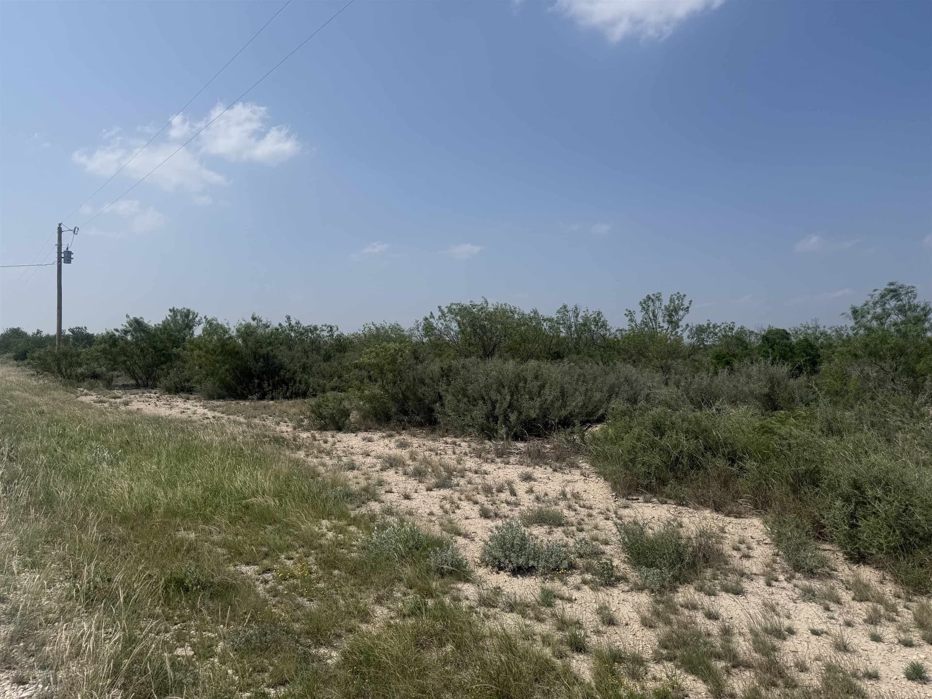 10.52 acres in Kinney County