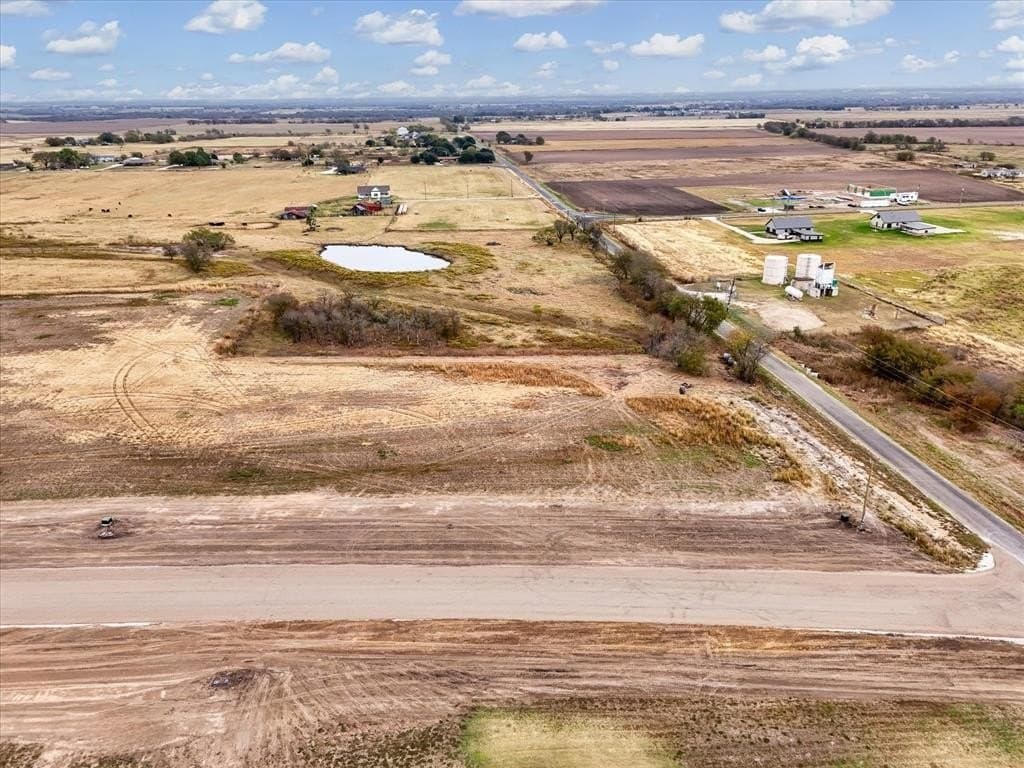 2.02 acres in McLennan County gallery image 2