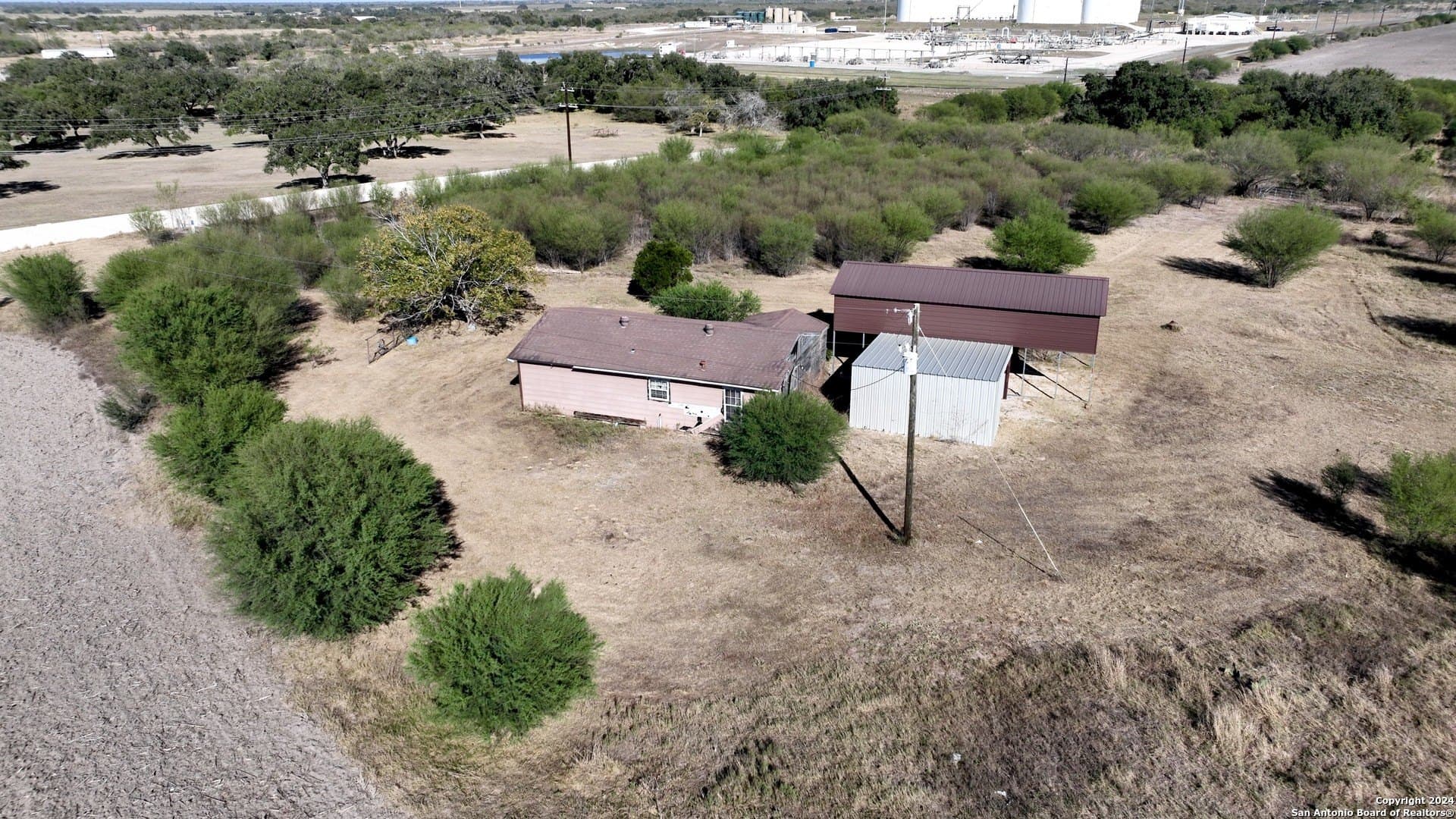 171.83 acres in Karnes County - photo 12