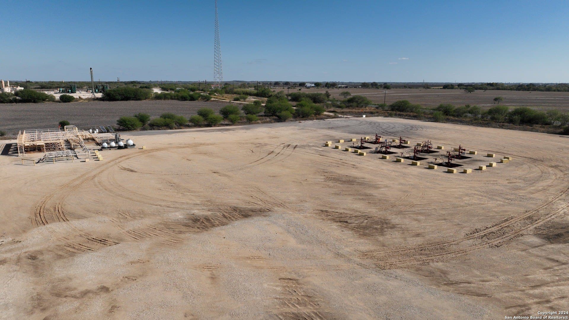 171.83 acres in Karnes County - photo 6