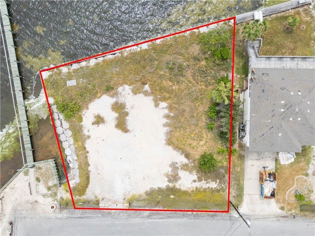 0.32 acres in Nueces County - photo 6