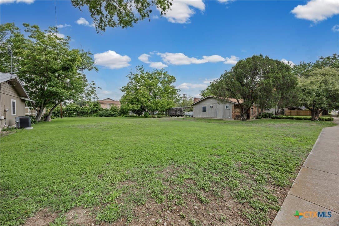 0.19 acres in Hays County