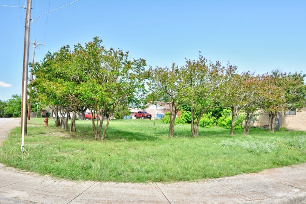 0.14 acres in Kerr County featured view