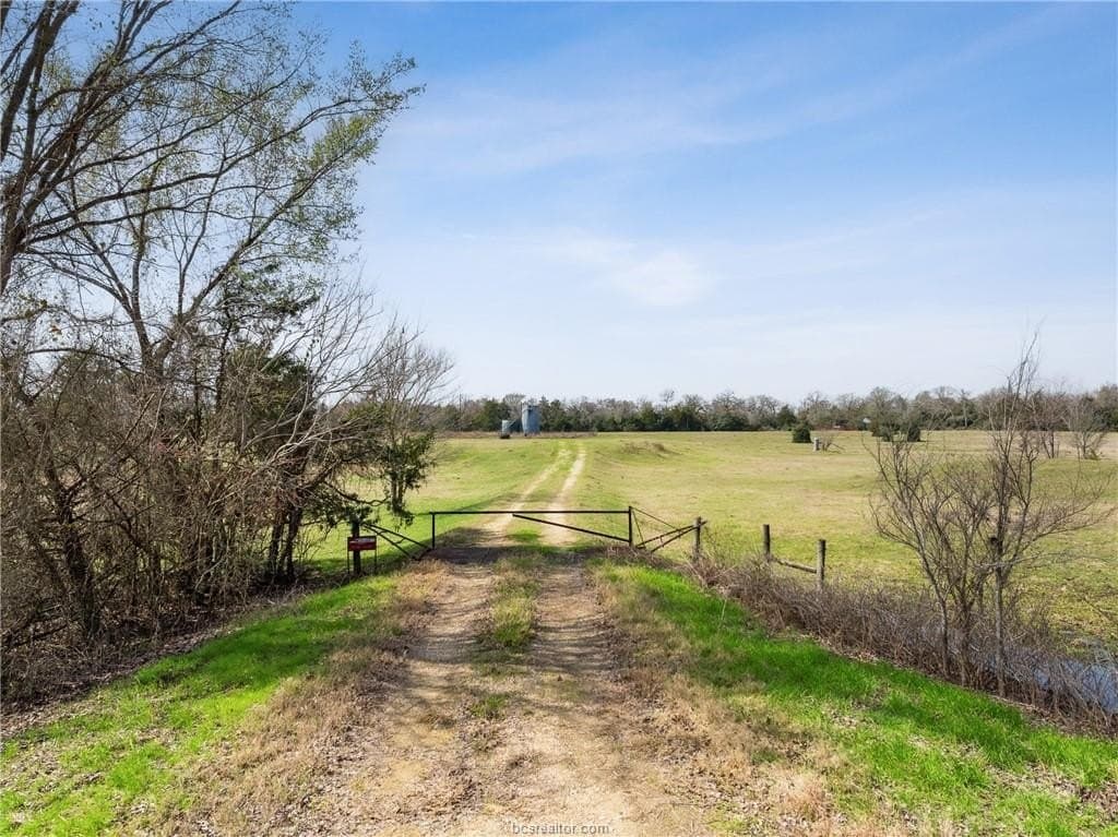 44.22 acres in Burleson County - photo 8