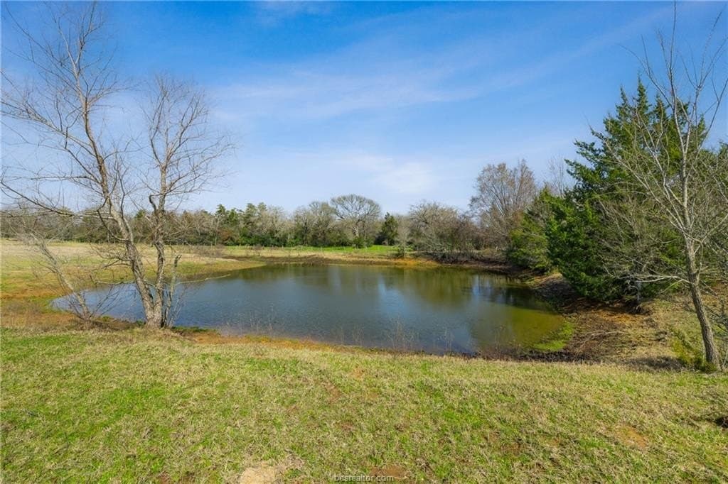 44.22 acres in Burleson County