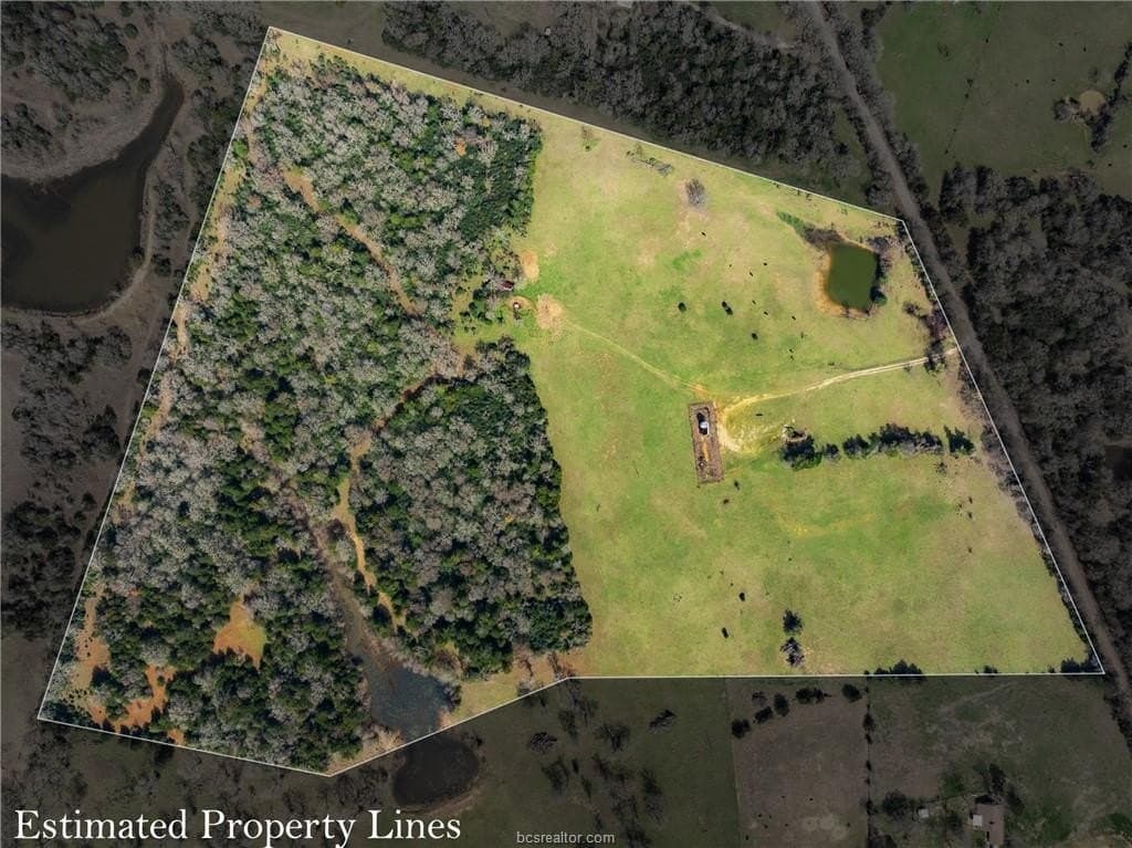 44.22 acres in Burleson County - photo 4