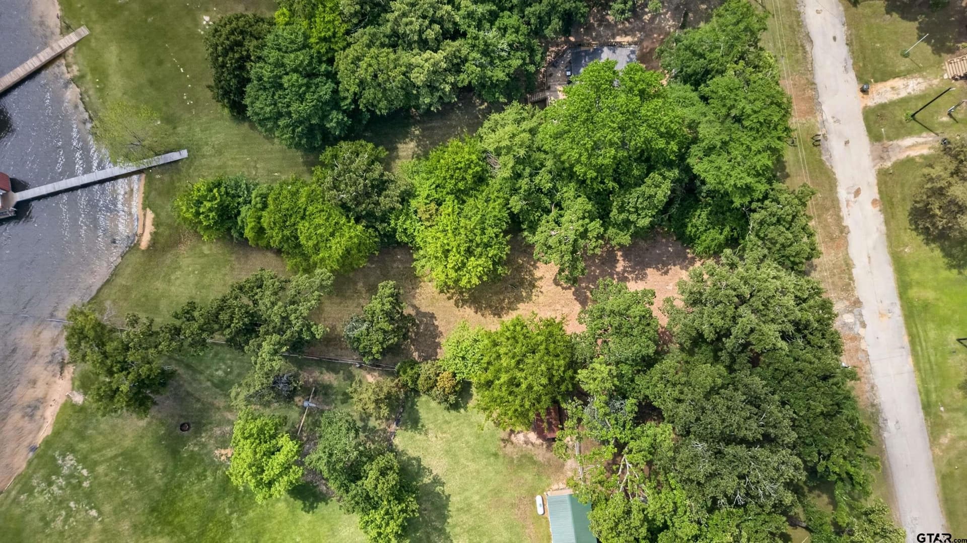 0.38 acres in Smith County - photo 10