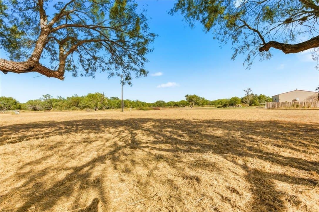 1.08 acres in Live Oak County - photo 4