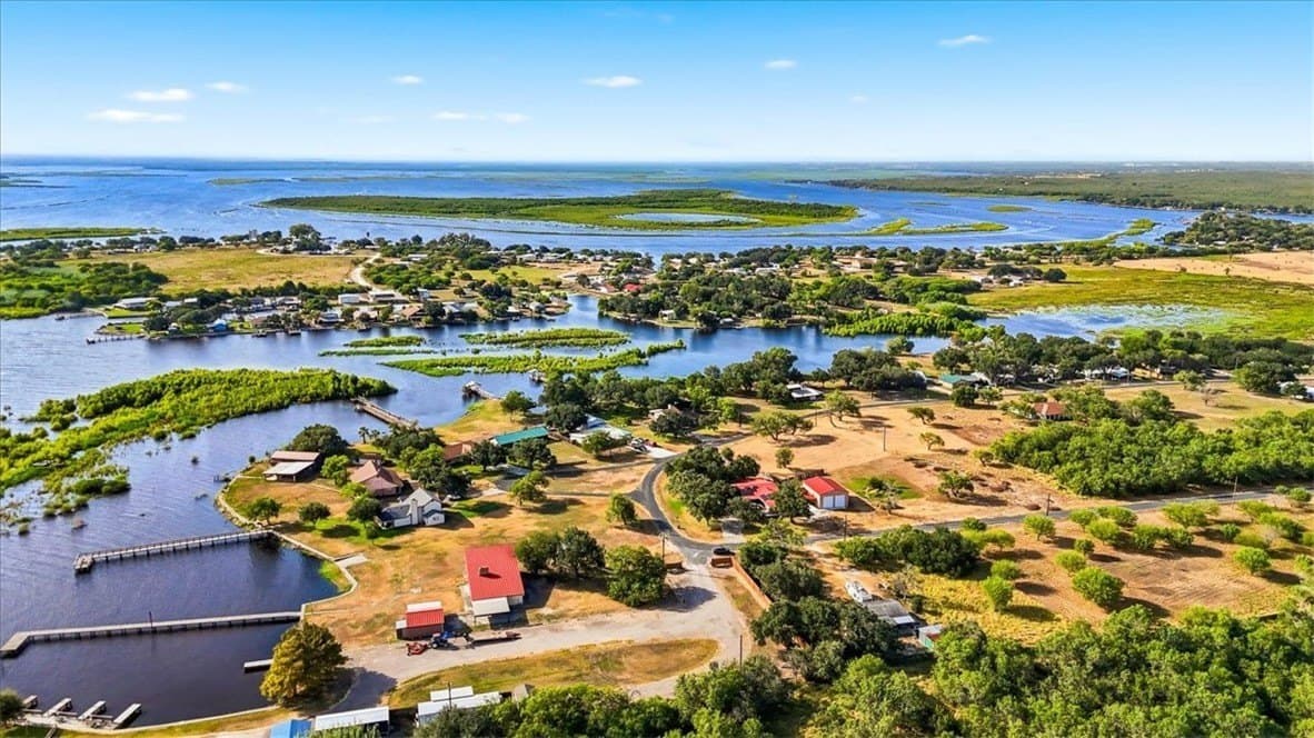 1.08 acres in Live Oak County - photo 10