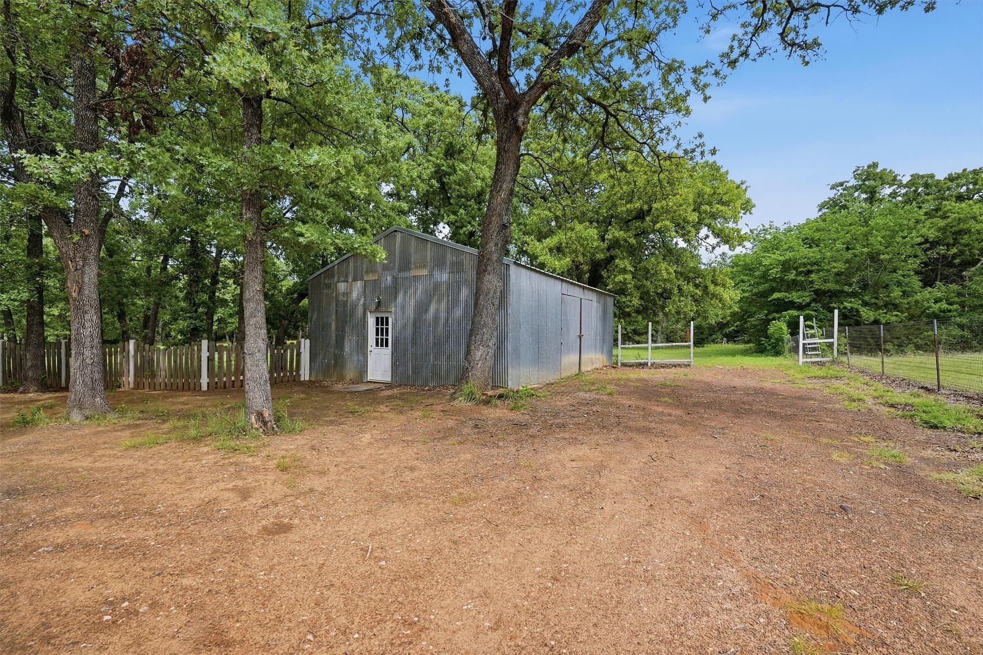 11.99 acres in Cooke County - photo 24