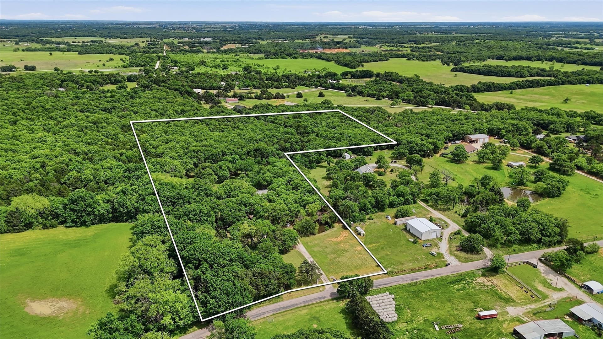 11.99 acres in Cooke County - photo 27