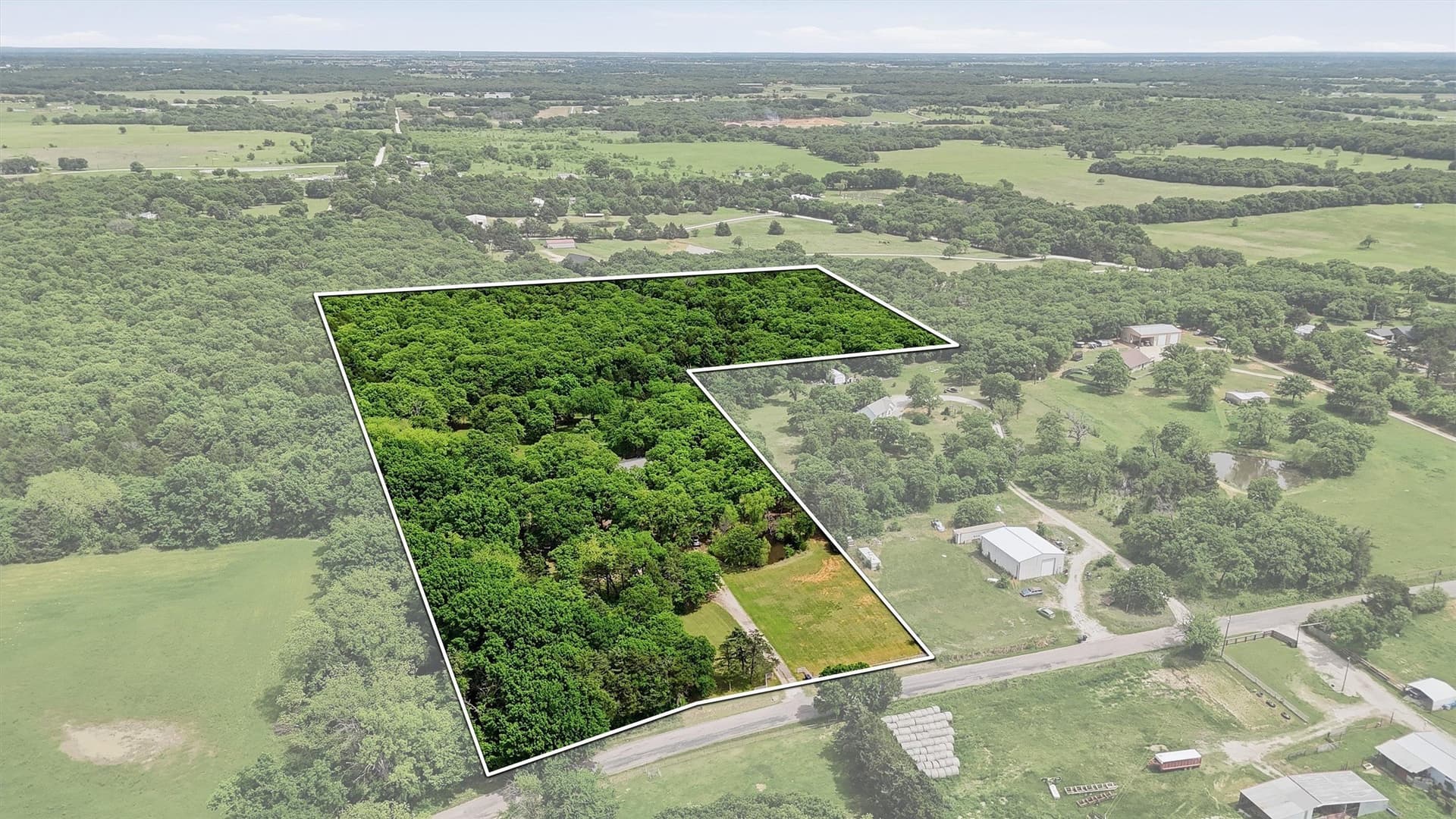 11.99 acres in Cooke County - photo 28