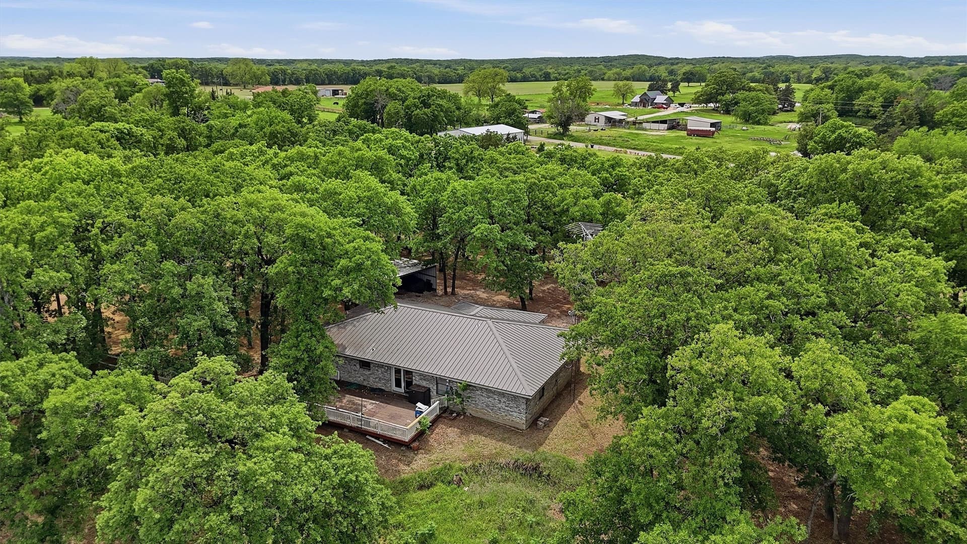 11.99 acres in Cooke County - photo 35