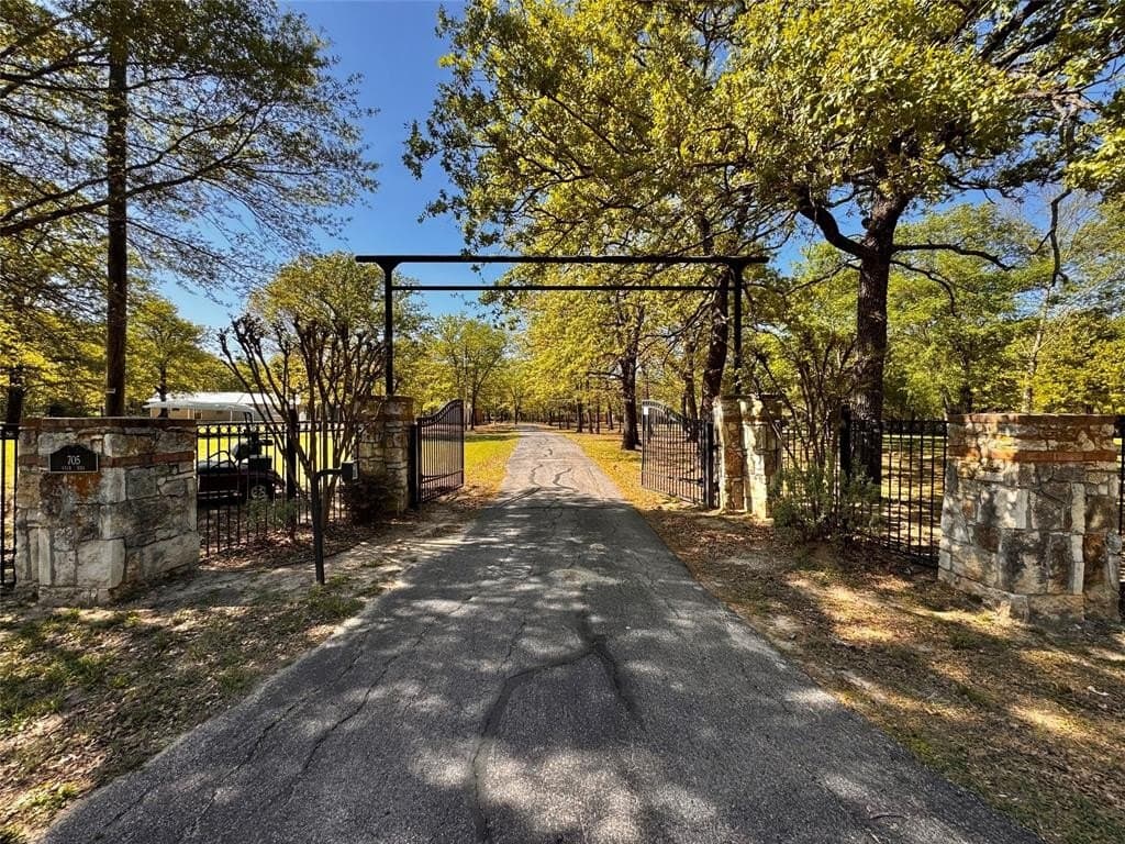 18.35 acres in Van Zandt County