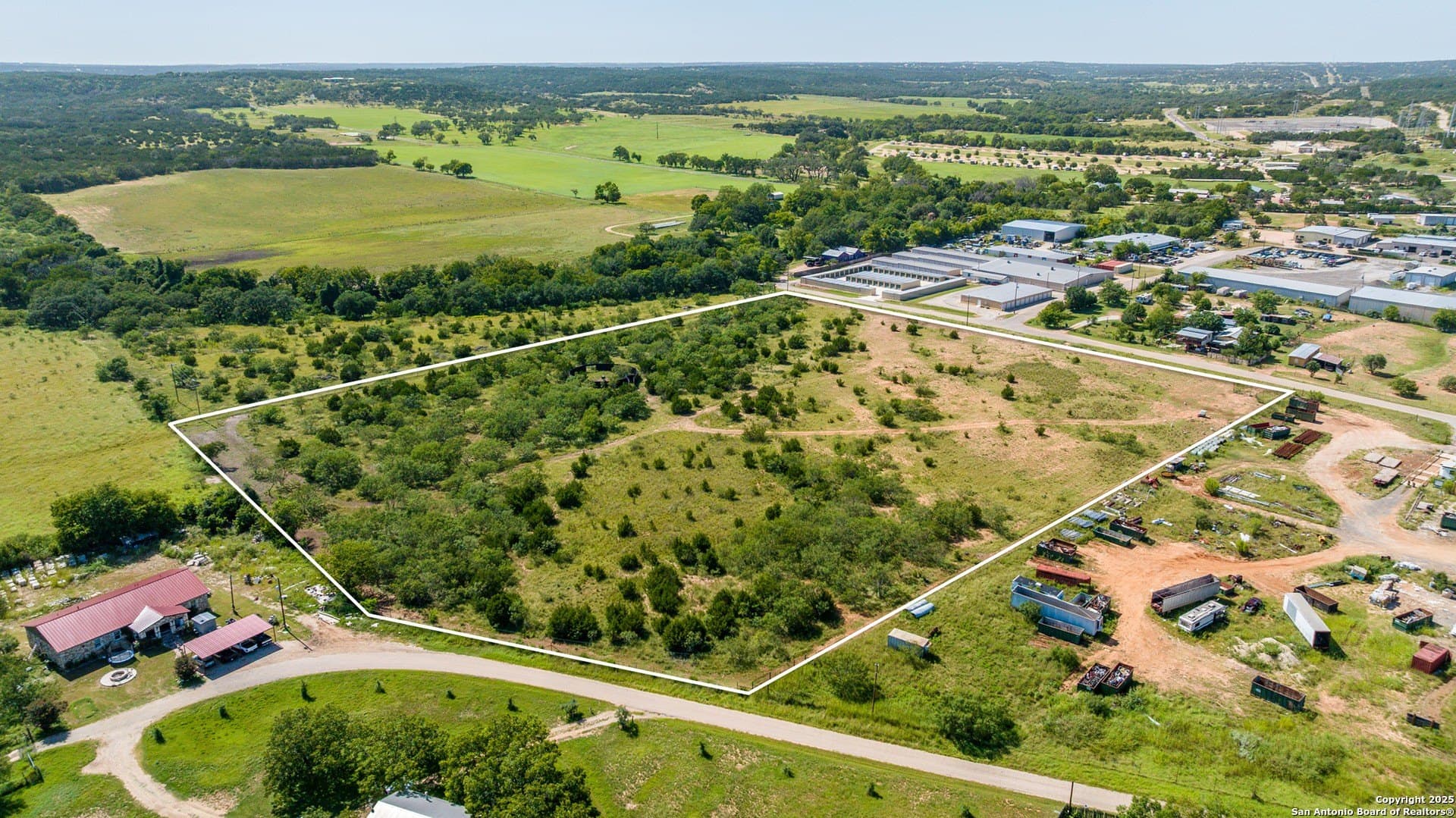 10.77 acres in Gillespie County gallery image 4