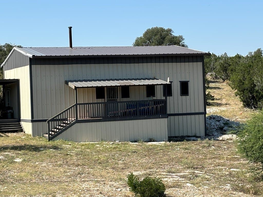 72 acres in Edwards County gallery image 2