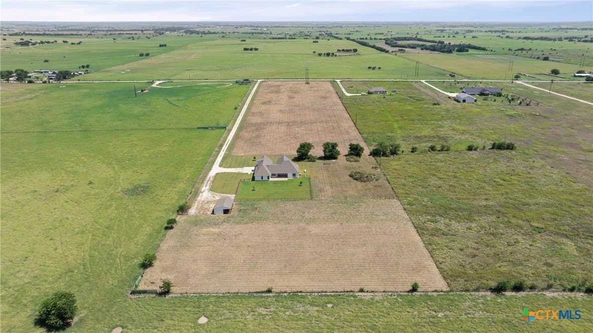 10.1 acres in Bell County gallery image 2