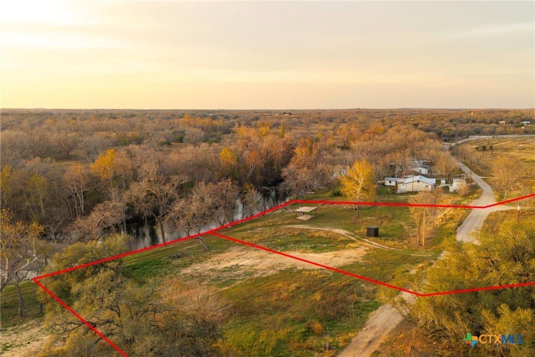 10.82 acres in Guadalupe County - photo 17