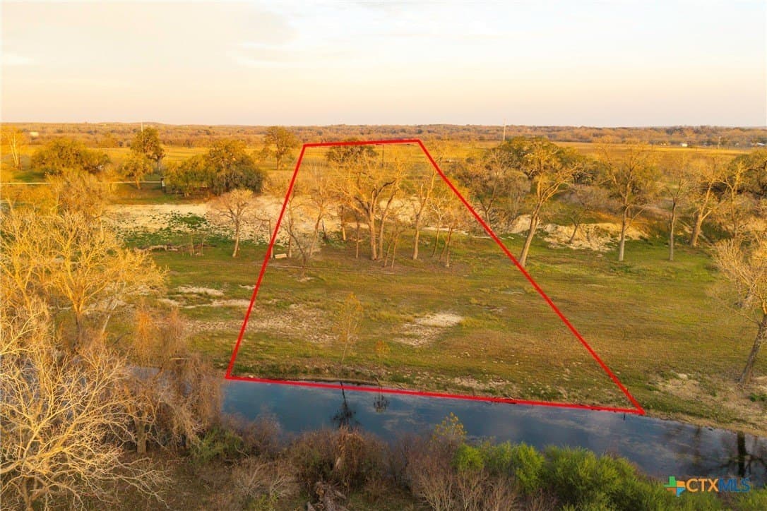 10.82 acres in Guadalupe County - photo 20