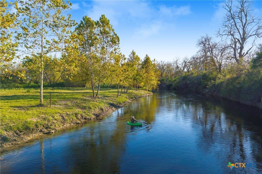 10.82 acres in Guadalupe County - photo 10