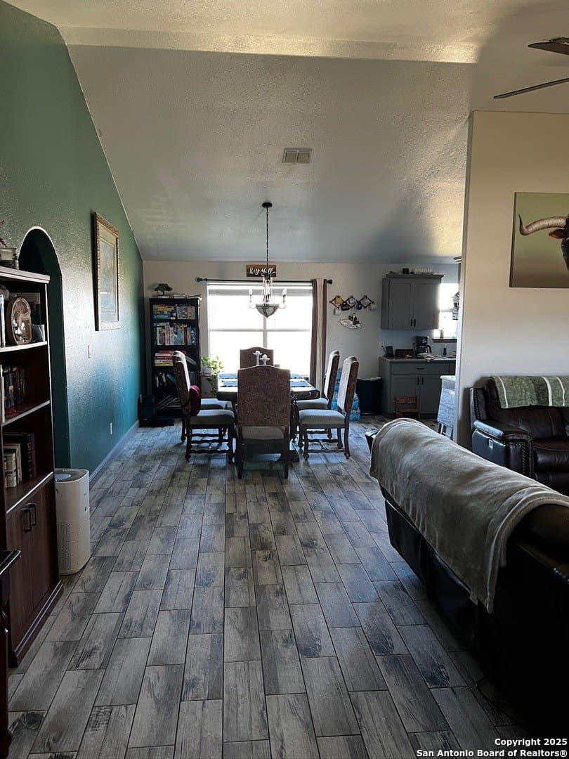 10.02 acres in Guadalupe County gallery image 3