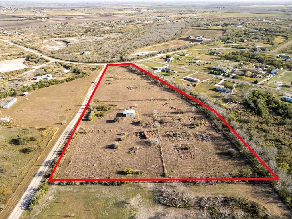 10.09 acres in Jim Wells County gallery image 3
