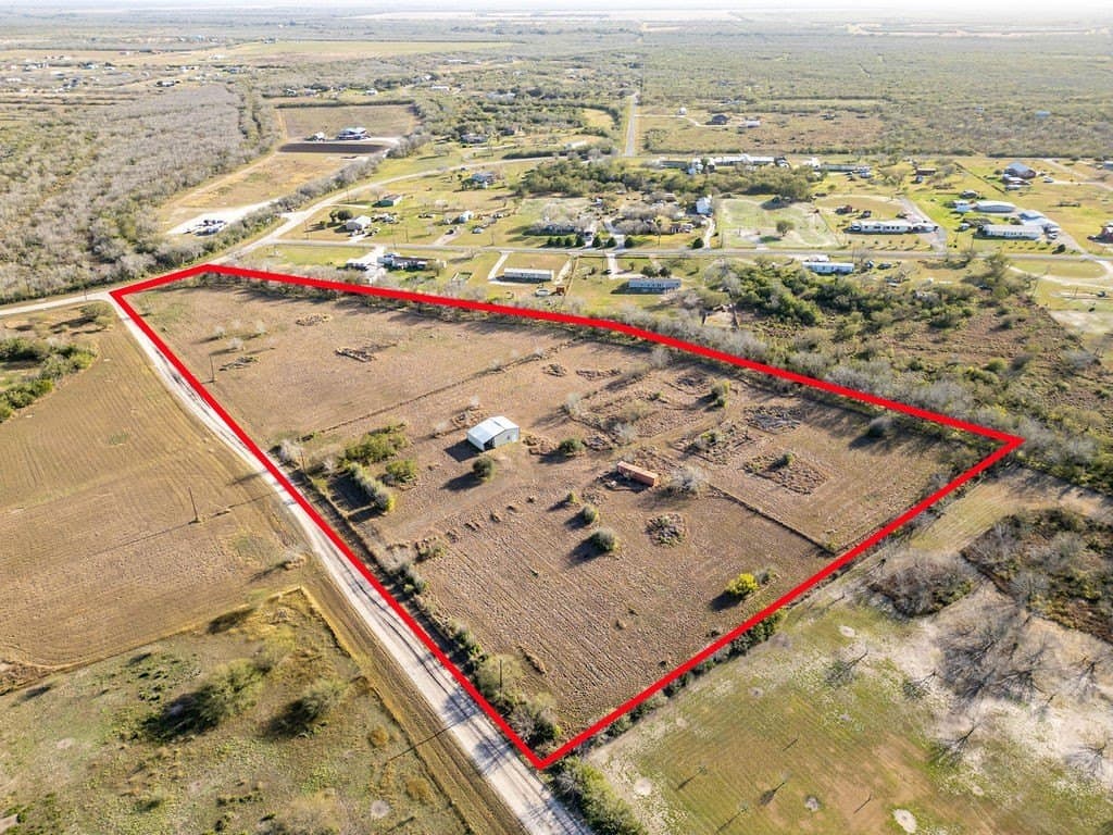 10.09 acres in Jim Wells County gallery image 4