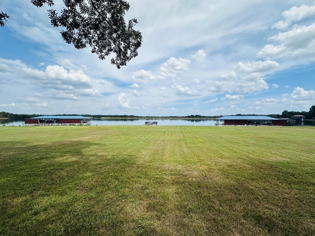2.18 acres in Henderson County - photo 8