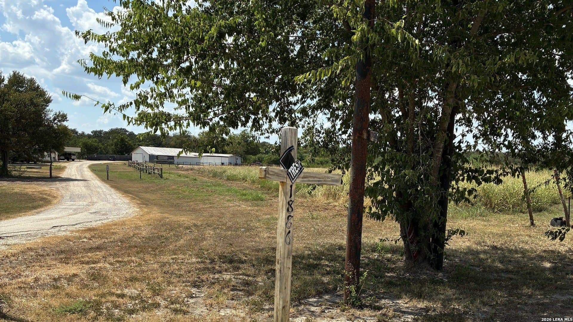 16.79 acres in Guadalupe County - photo 2