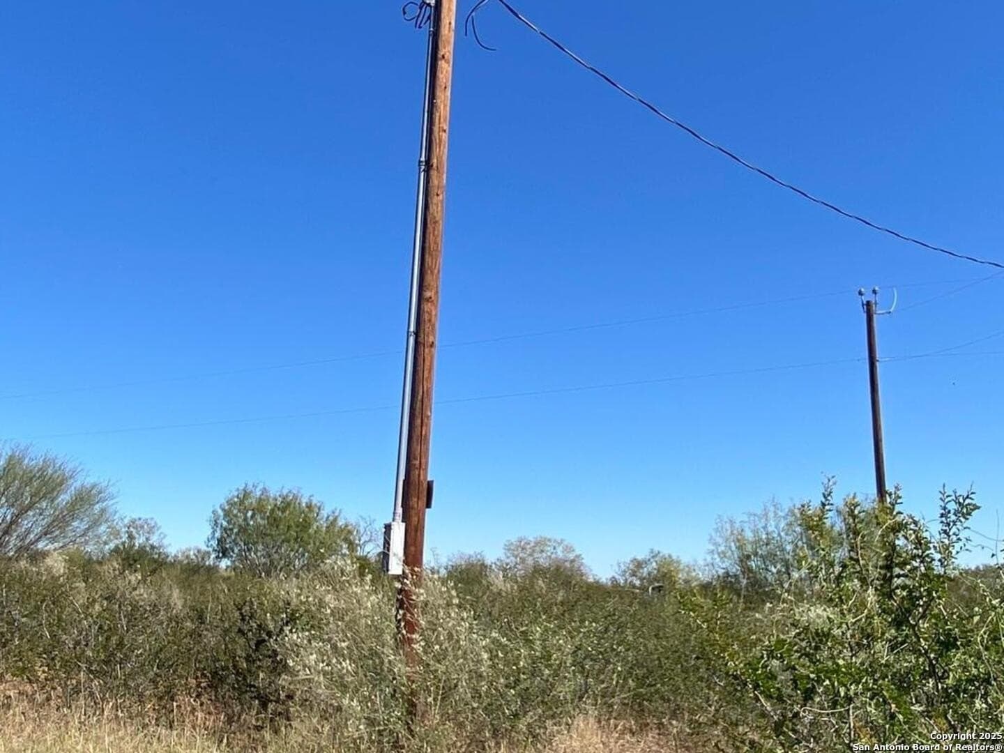 1.23 acres in Frio County - photo 8