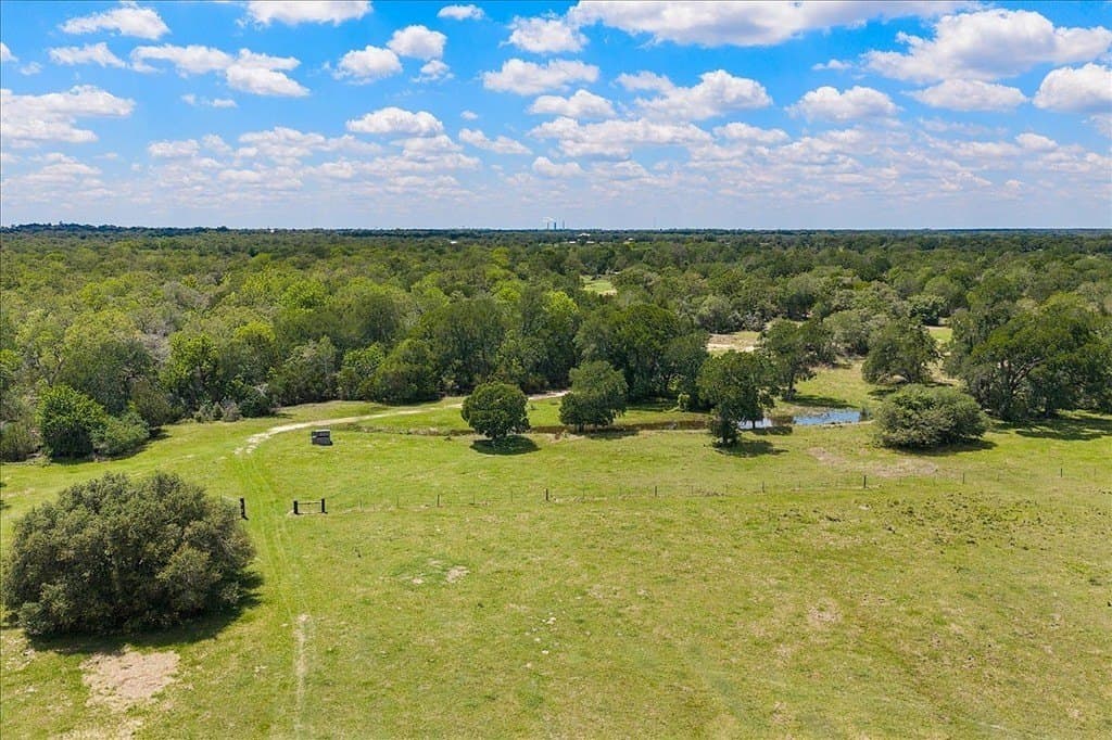 100.82 acres in Fayette County - photo 10