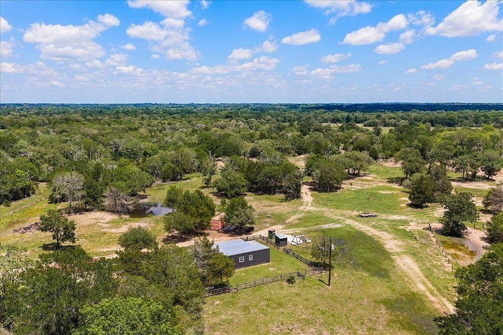 100.82 acres in Fayette County - photo 14