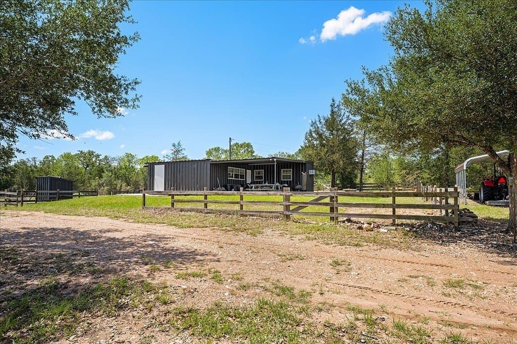 100.82 acres in Fayette County - photo 15