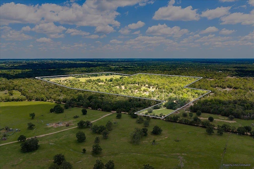 100.82 acres in Fayette County - photo 19