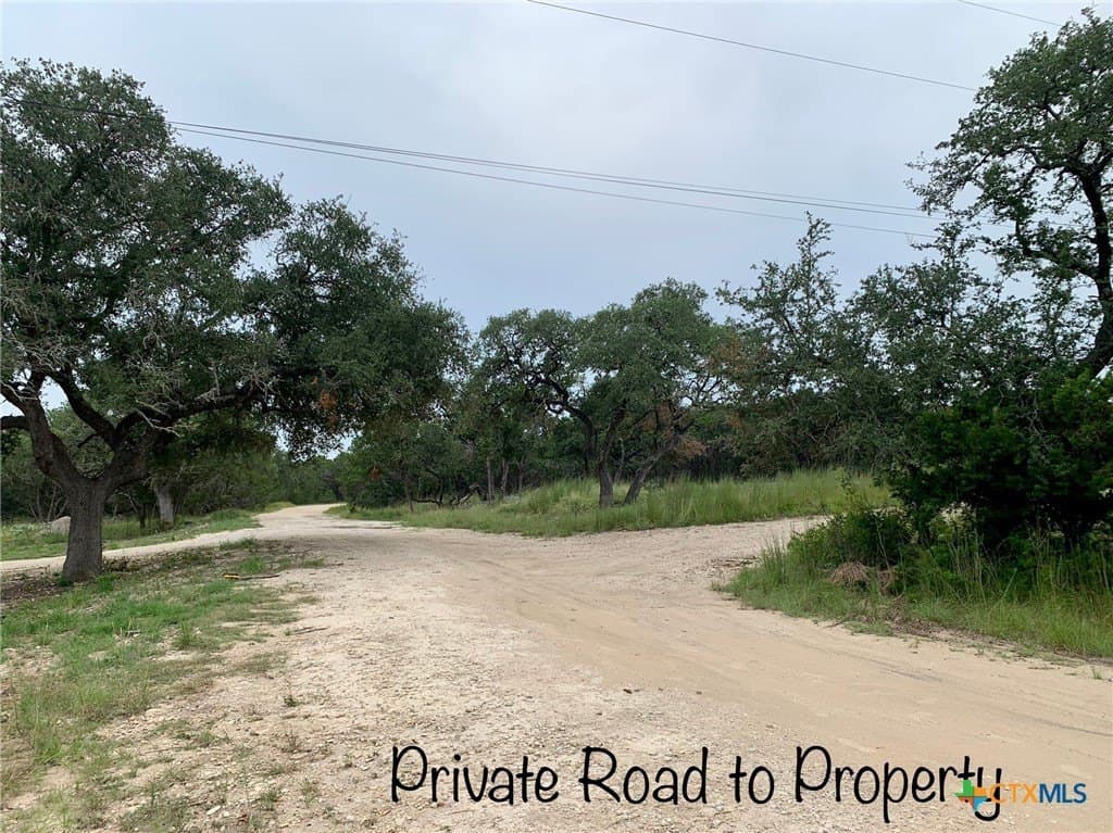 0.41 acres in Comal County - photo 8