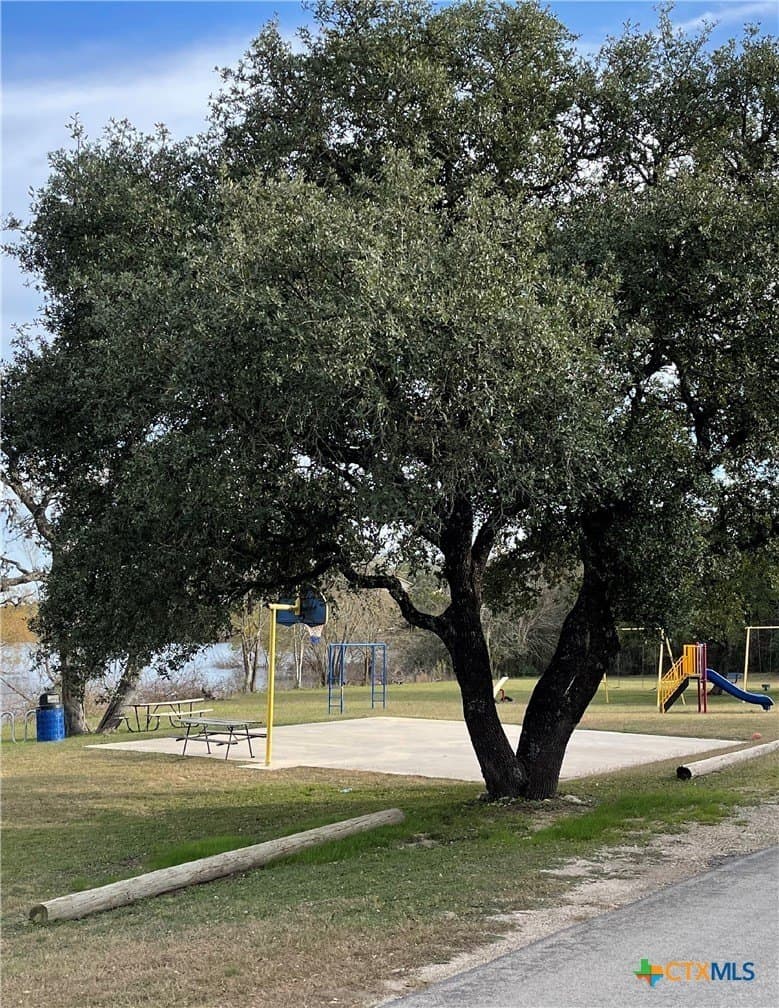 0.41 acres in Comal County - photo 13