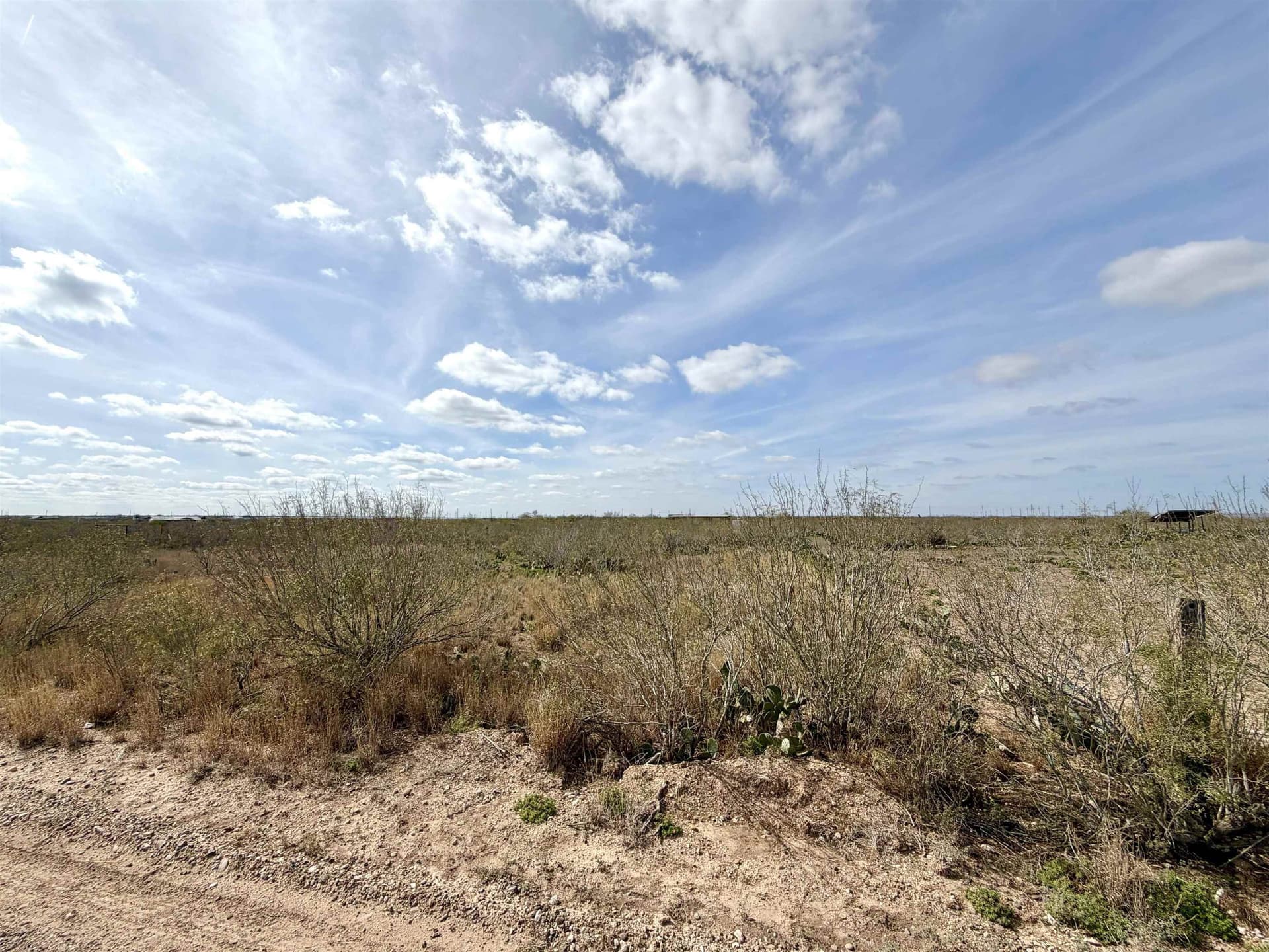 2 acres in Webb County featured view