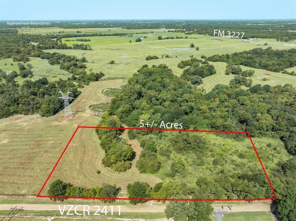 5 acres in Van Zandt County