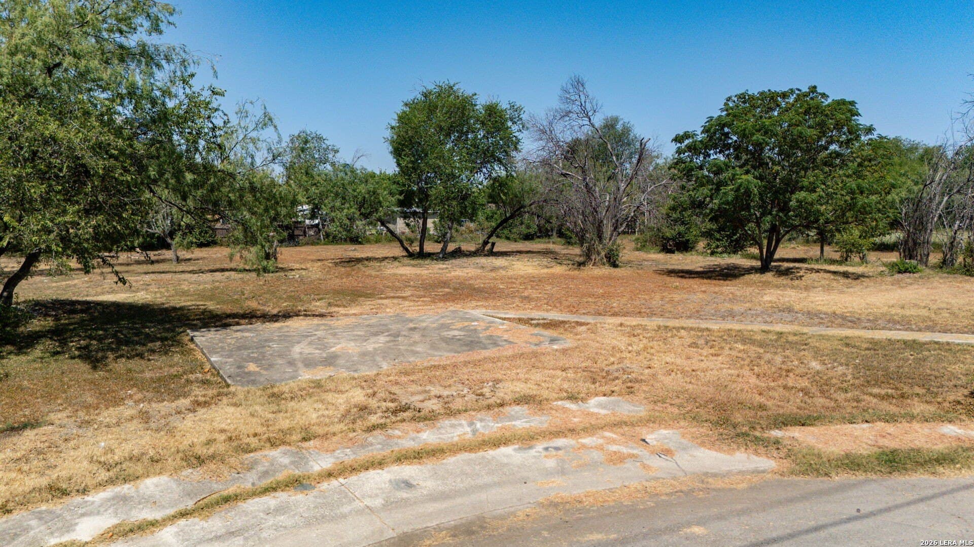 0.91 acres in Bexar County - photo 2