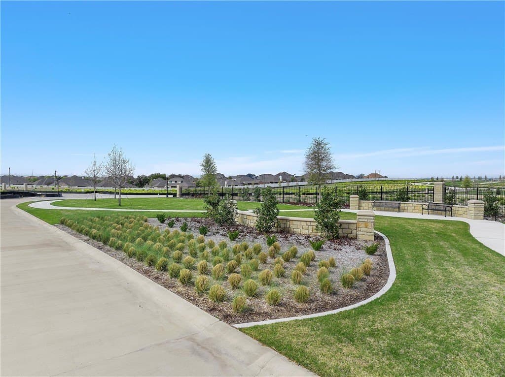 0.63 acres in McLennan County - photo 7