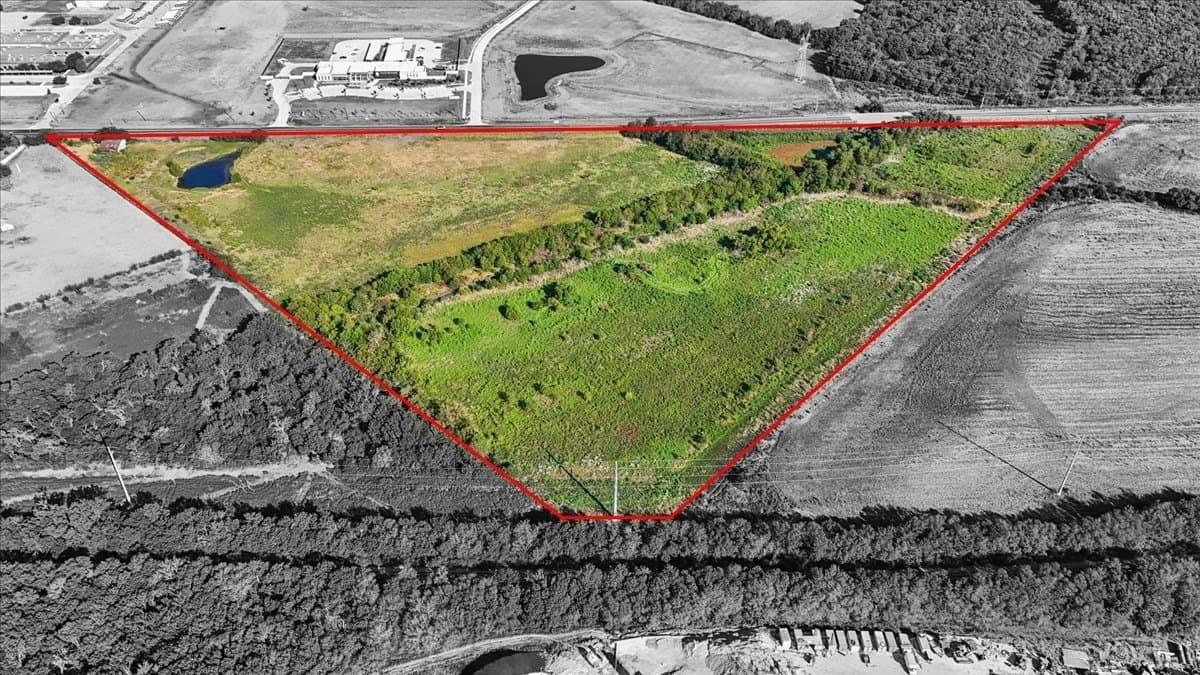27.96 acres in Collin County - photo 6
