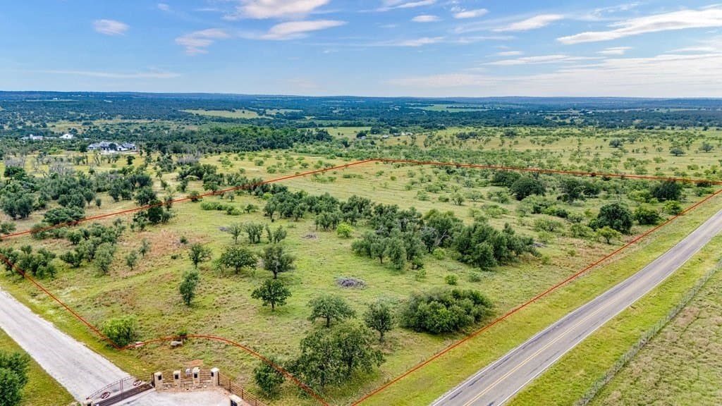 23.64 acres in Gillespie County - photo 22